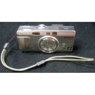 Фотоаппарат Fujifilm FinePix F810 (без зарядного устройства) - Петрозаводск